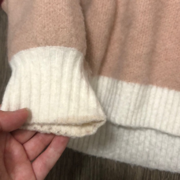 Stripped Sweater - Picture 3 of 4